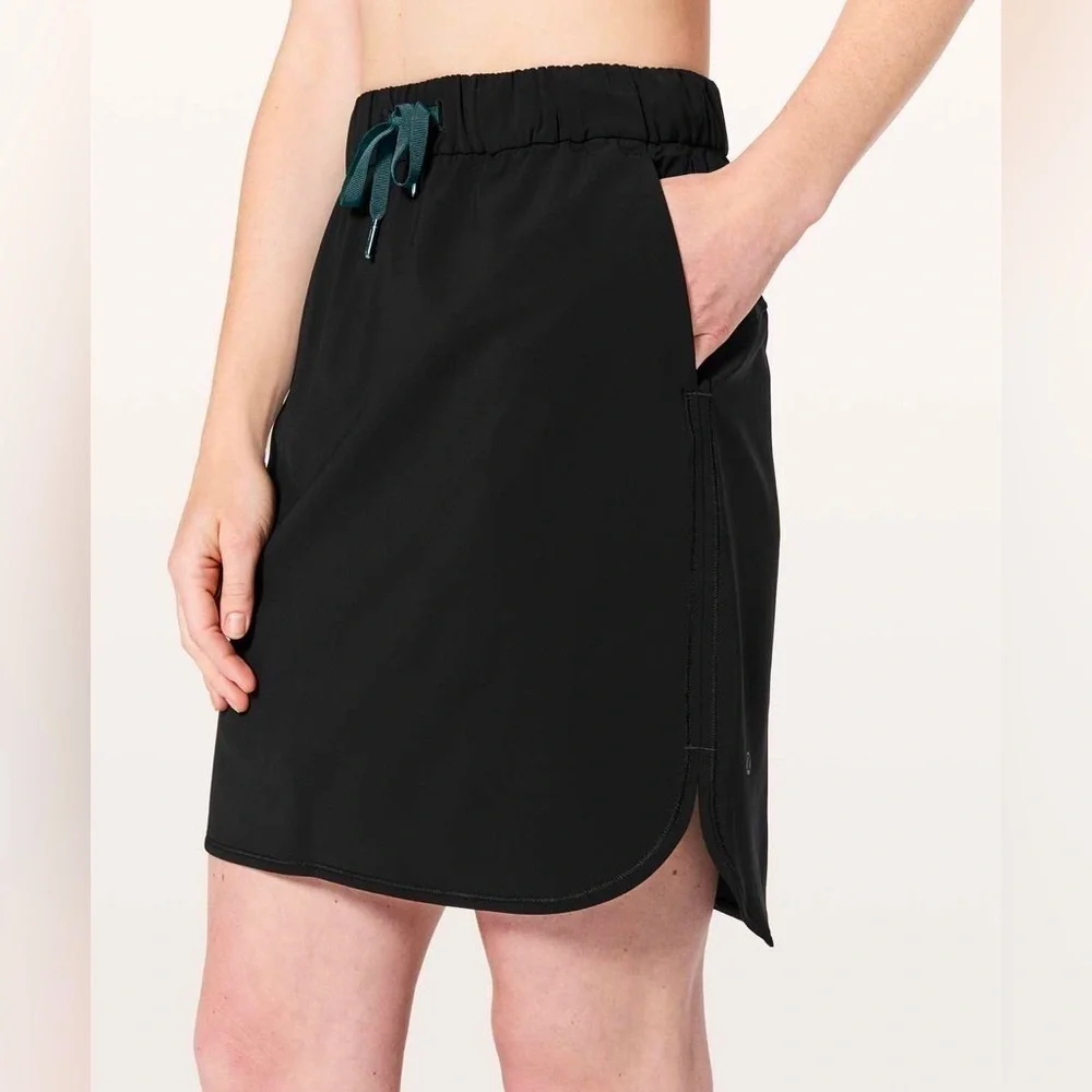 Lululemon On The Fly Skirt *21